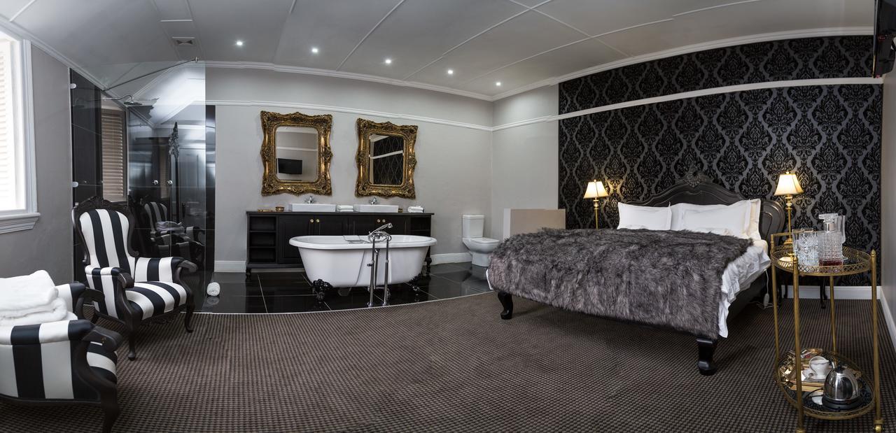 The Kingsman Boutique Hotel Burgersdorp Экстерьер фото