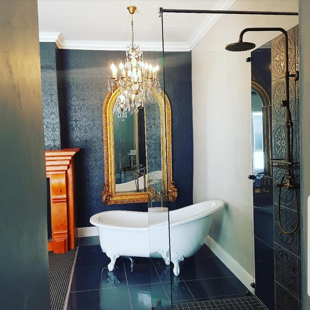 The Kingsman Boutique Hotel Burgersdorp Экстерьер фото